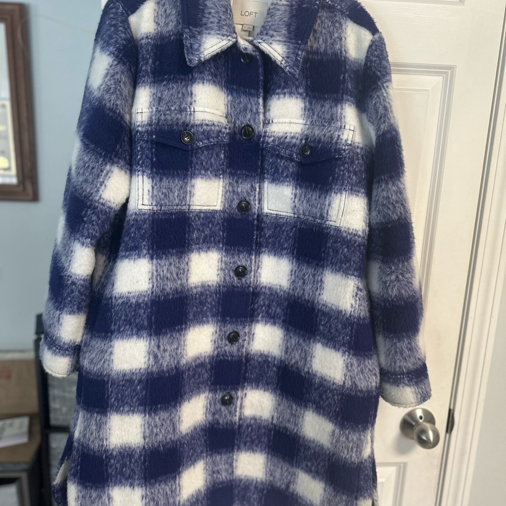 LOFT Purple and White Winter Jacket with Plaid Pattern